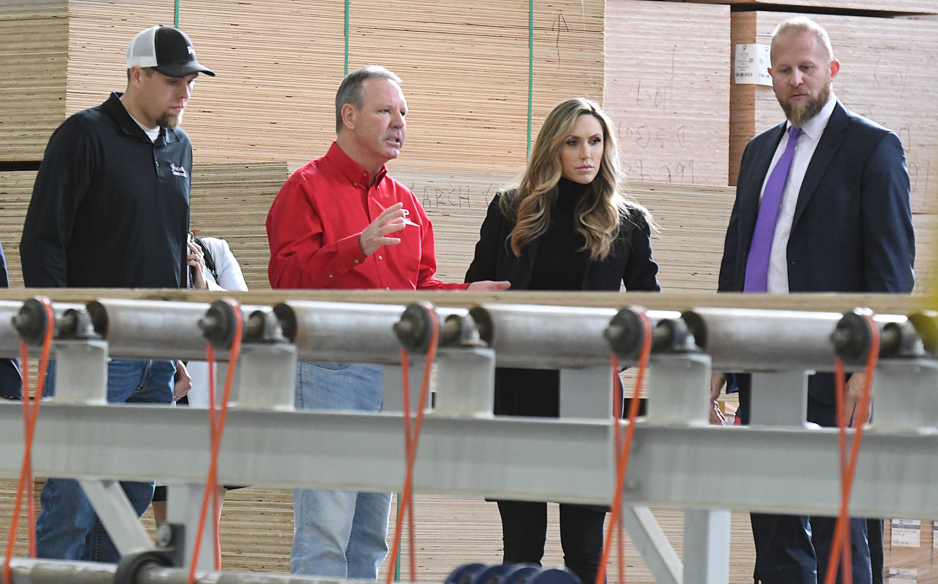 Lara Trump visit11-my